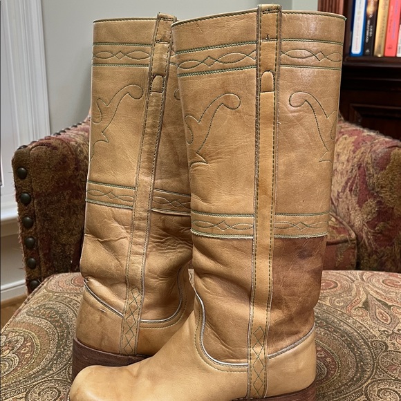 Frye Black Label Stitching Horse Boots 6B - Picture 8 of 12